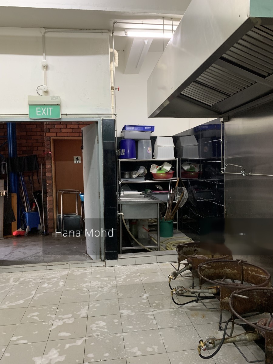 sharing a halal central kitchen  (D13), Retail #207166271